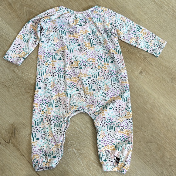 Tea Collection Girl Romper Bundle Hello Kitty and Star - Picture 7 of 9